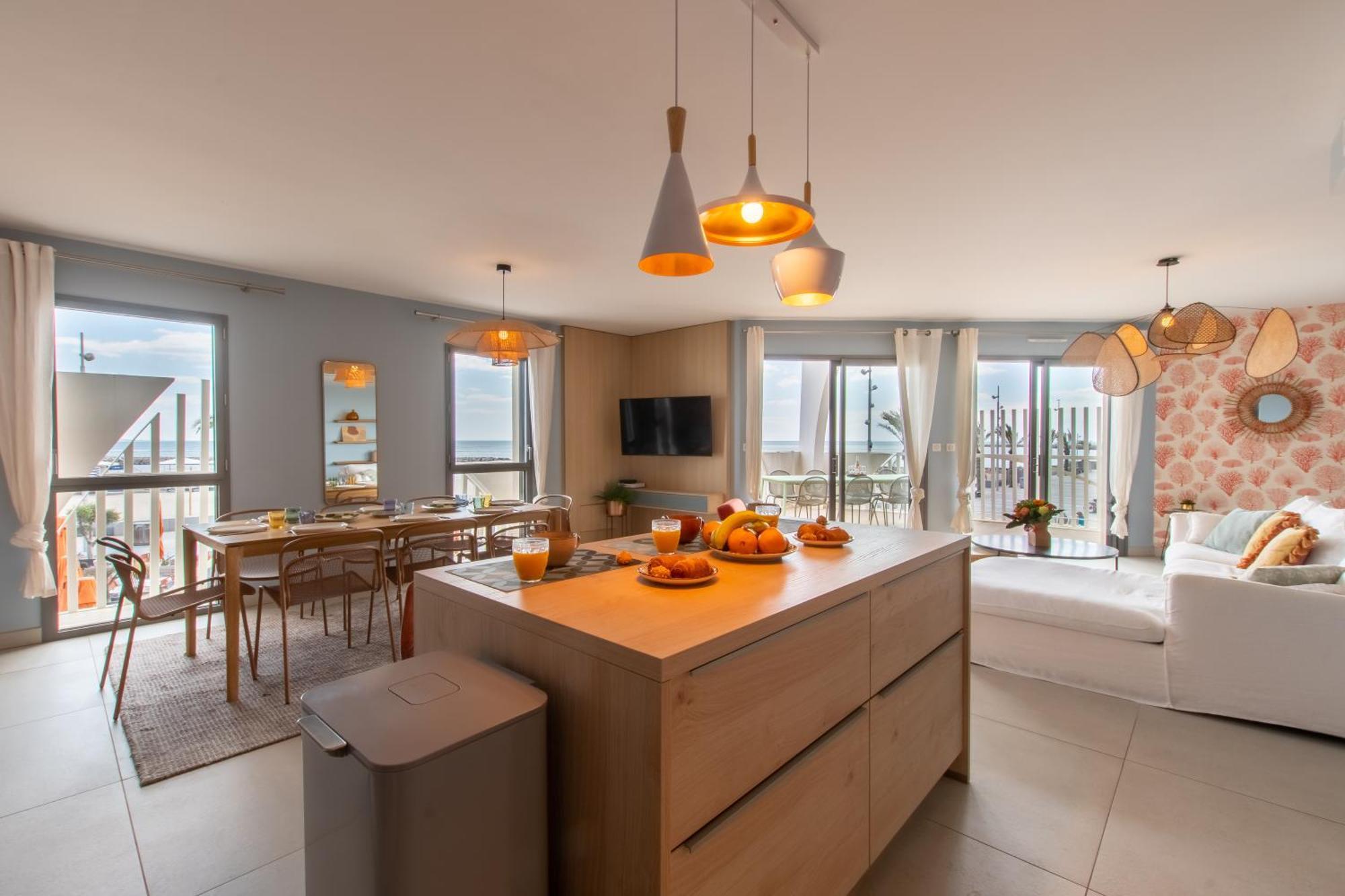 Le Majestic Residence: Seaside Luxury with Rooftop Pool La Grande-Motte Exterior photo